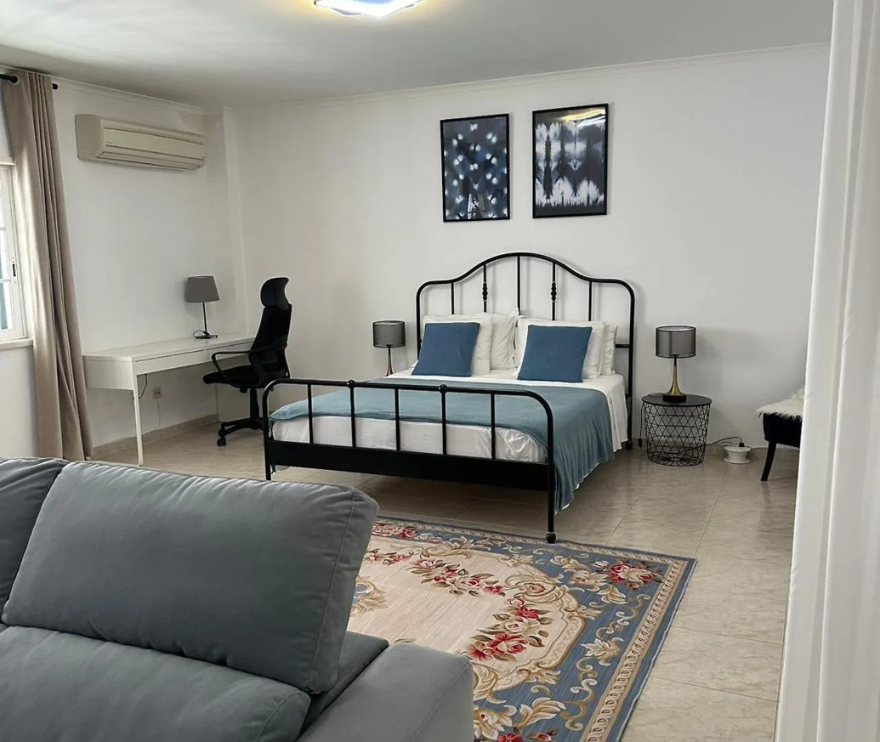 Hope House Parede Apartment Homestay